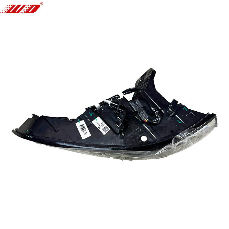 X02-41330011 - Left Taillight - L8 X02-41330012 - Right Taillight - L8